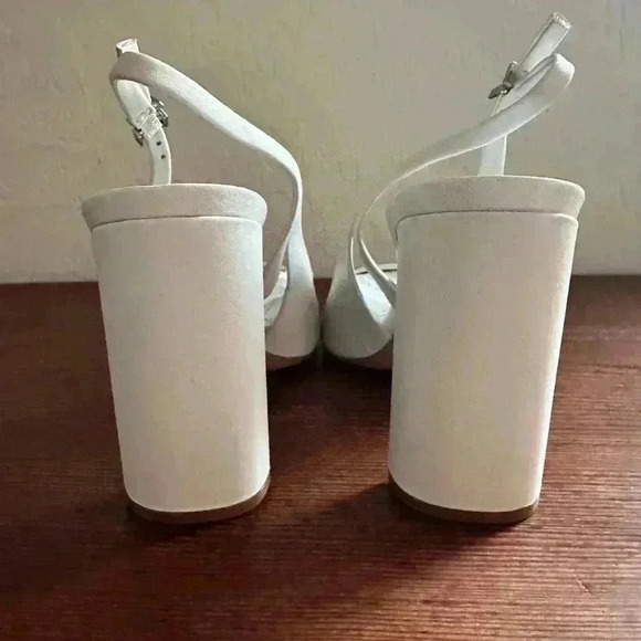 Schutz Blanche Pump in Pearl Size 9.5B Brand New Leather Heels - Picture 8 of 12